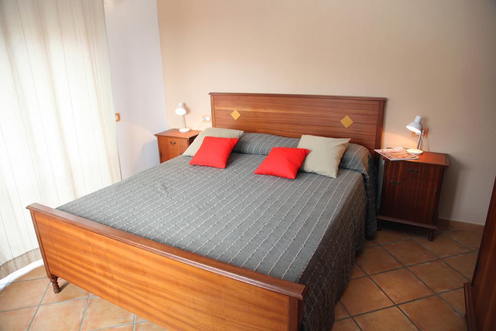 La Contessa Aparthotel Santa Teresa Gallura Room photo